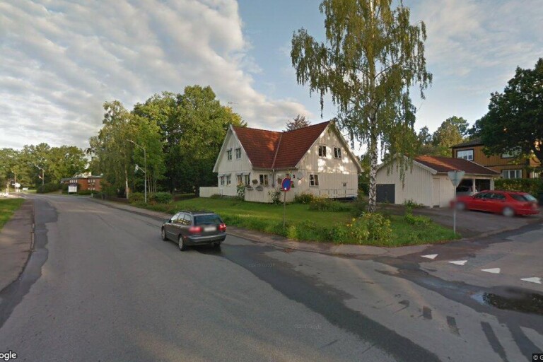 212 kvadratmeter stor villa i Emmaboda såld till nya ägare