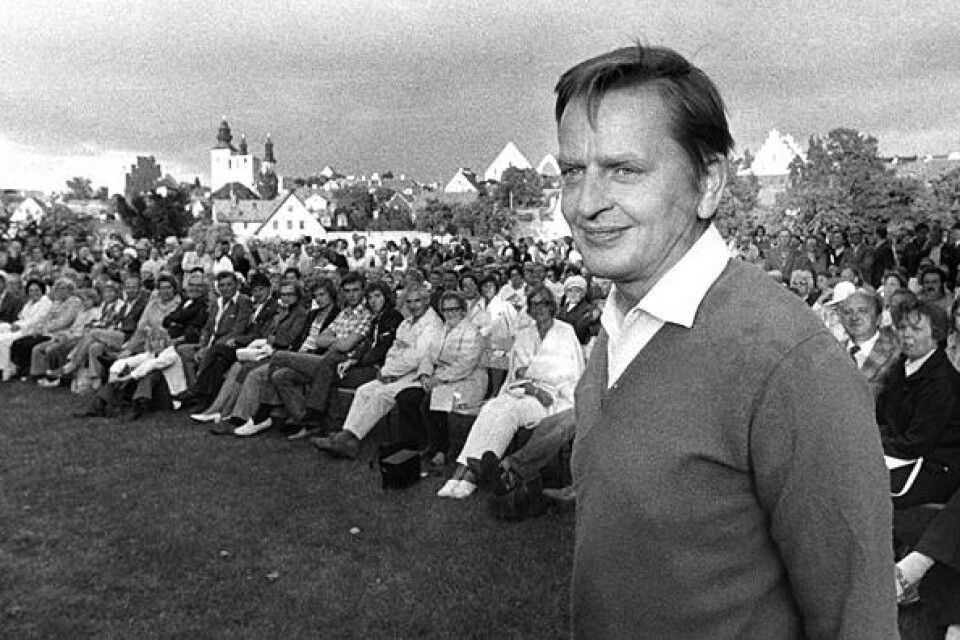 Olof Palme lockar storpublik 1973 i Almedalen på Gotland.