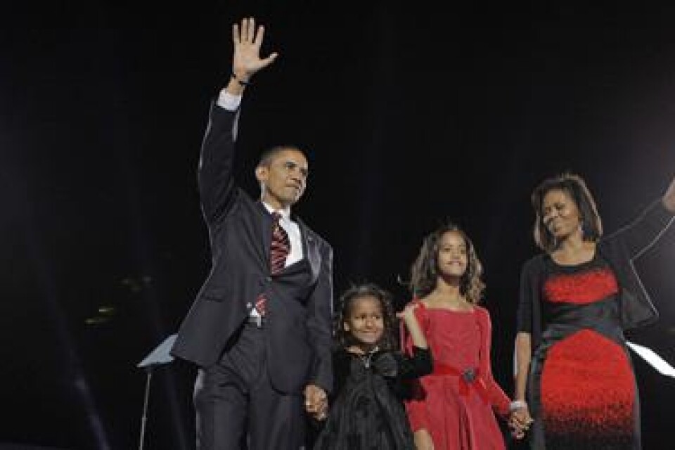 USA:s nya förstafamilj. Barack Obama med frun Michelle och döttrarna Malia, 7, och Sasha, 10. Bild: Scanpix