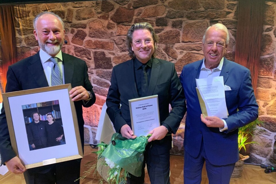 Jonas Siljhammar, vd Visita, Per Bengtsson, vinnare av Hall of Fame, och Christer Johansson, juryns ordförande.
