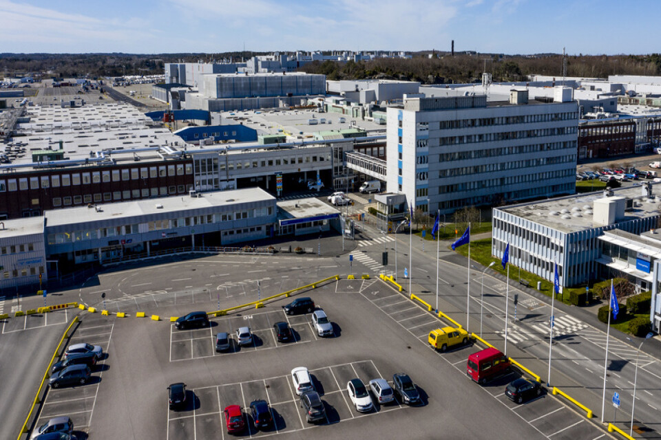 Volvo Cars återkallar 9|000 bilar som byggts i fabriken i Torslanda. Orsaken är att en styrenhet till airbagen riskerar att lossna. Arkivbild.