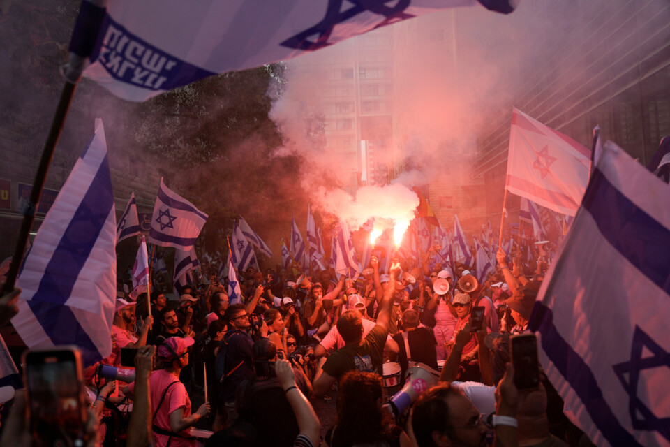 Protester i Tel Aviv på tisdagen.
