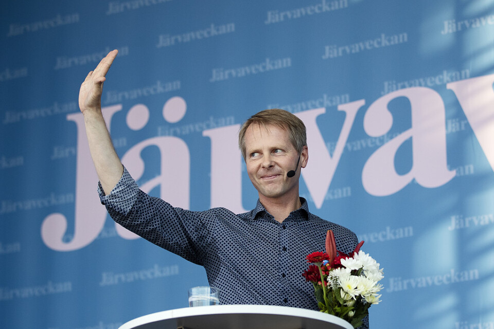 Liberalernas vice partiledare Christer Nylander talar under politikerveckan på Spånga IP i Järva.