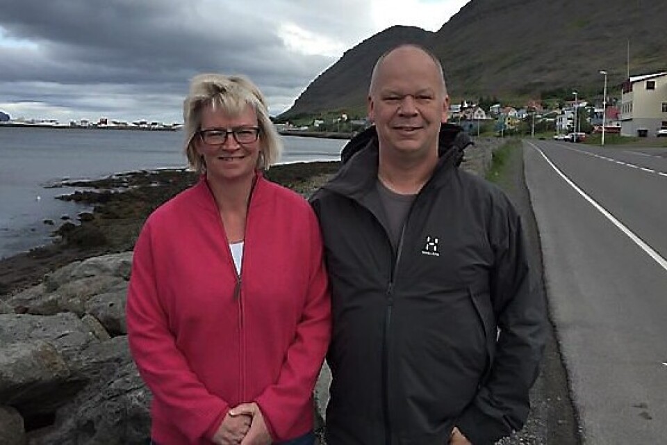 Marie och Bo Morenius såg Islands avancemang på en restaurang i Patriksfjördur.