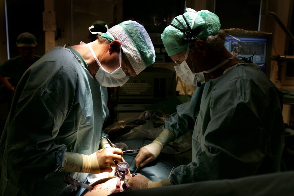 En njurtransplantation genomförs på Karolinska i Huddinge. (Arkivbild.)