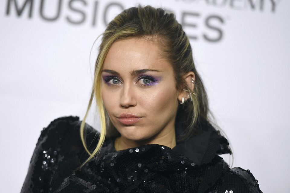 Miley Cyrus är en av artisterna som är bokade till Woodstock 50. Arkivbild.