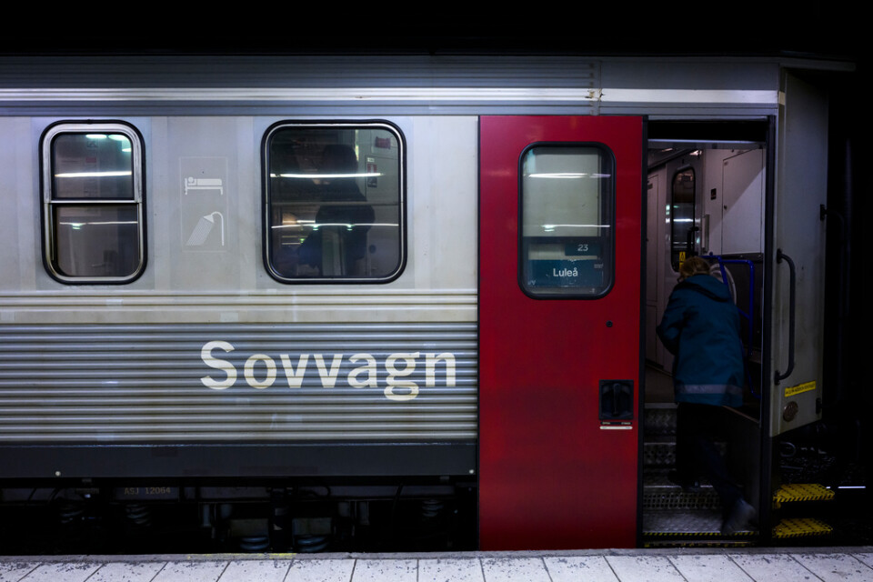 SJ har fått nya böter för brister på nattågen till norra Sverige. Arkivbild.