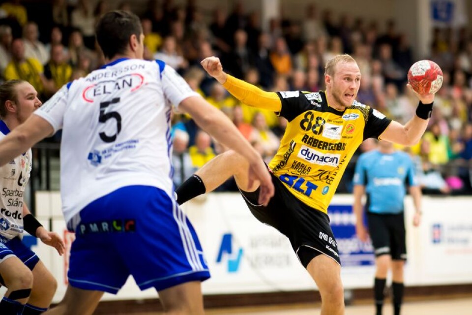 Jakob Nygren är tillbaka i Ystads IF efter tre säsonger i HIF Karlskrona. Nu får han dra nytta av Kim Anderssons erfarenheter i stället för att spela mot honom.