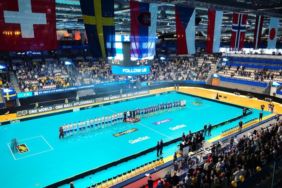 Finalen av U19-VM i innebandy mellan Sverige och Finland. Foto: Emma Koivisto