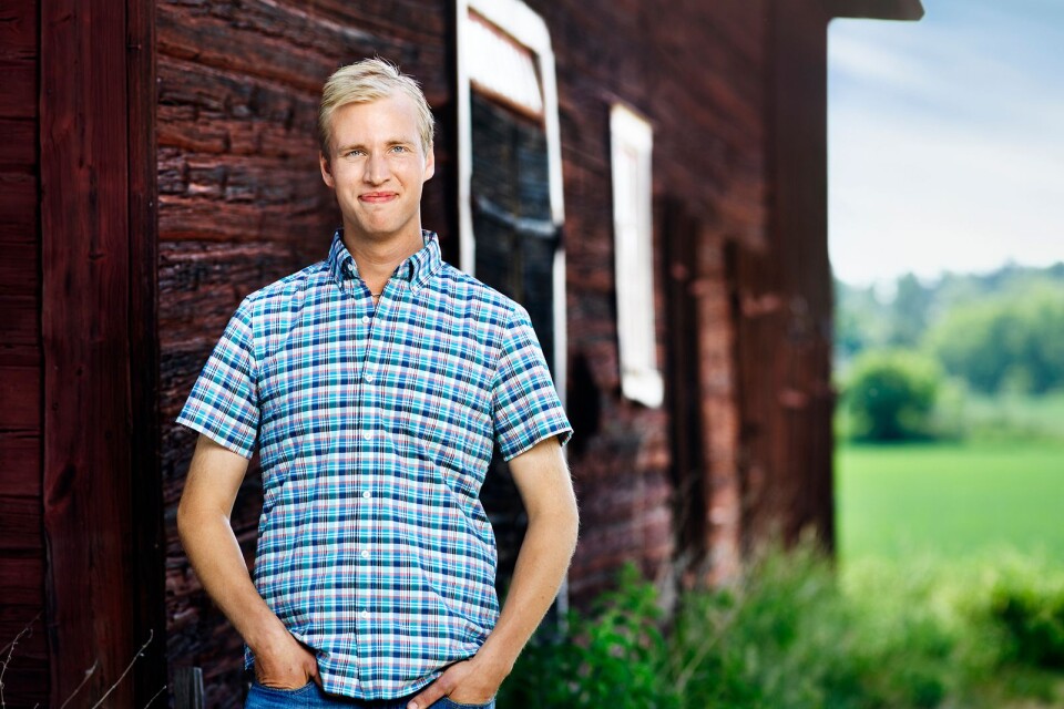 Simon Ohlsson var första bonden att pussas i årets säsong av "Bonde söker fru".