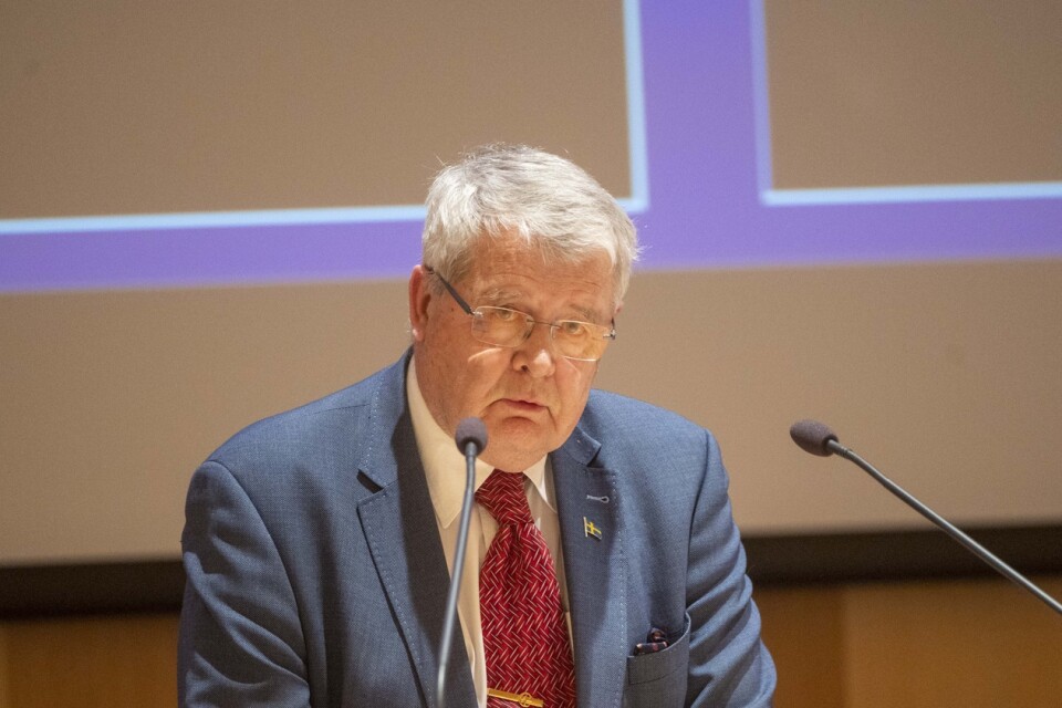 Bo Silverbern (M) is the chairman of the municipal council of 65 members in Kristianstad.