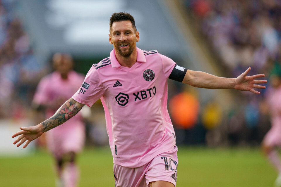 Lionel Messi sköt sitt lag till final.