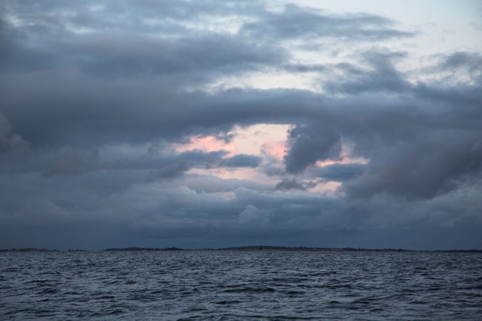 20171006 - Hav och himmel med mörka moln utanför Gräsköfjärden i Stockholms skärgård.
Fotograferna Holmberg / TT / kod 96