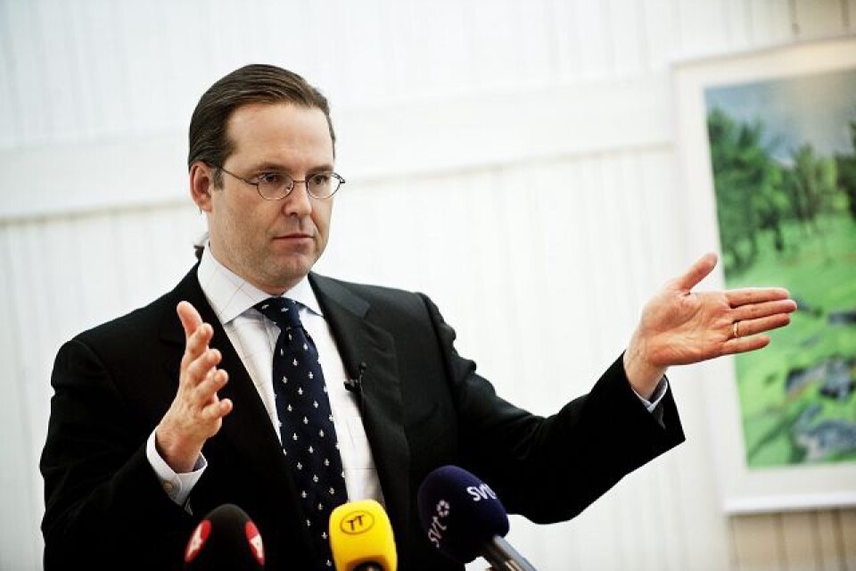 Finansminister Anders Borg kommenterade i går det enorma stödpaket som man enats om. foto: scanpix