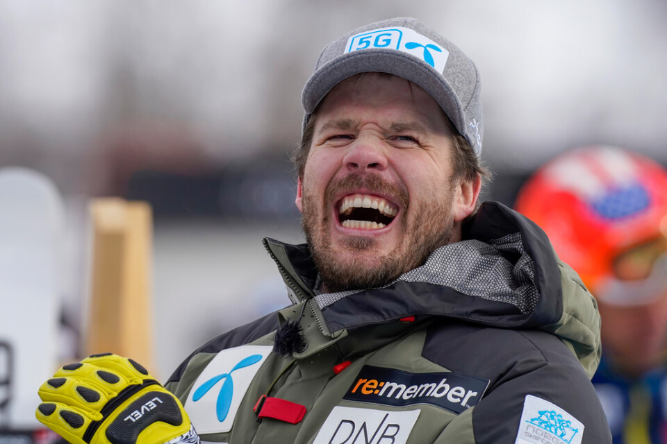 Kjetil Jansrud efter målgång i karriärens sista störtlopp i Kvitfjell.