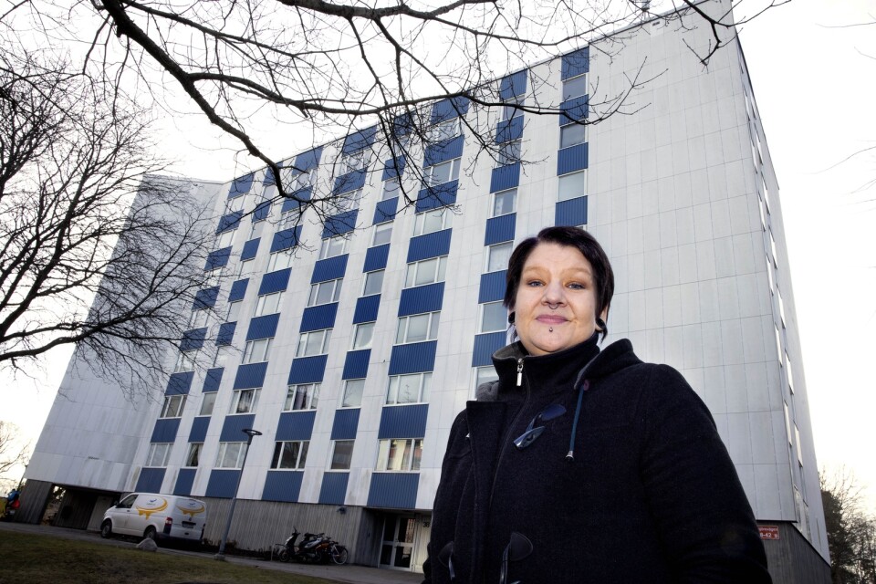 Anette Carlsson bor i det blå höghuset i Kristineberg.
