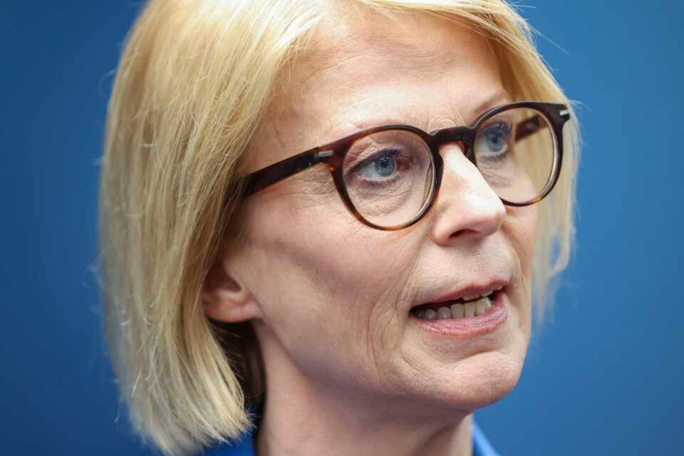 Finansminister Elisabeth Svantesson (M) uppger att hon ska snart som möjligt ska kalla till sig matjättarna för samtal. Arkivbild.