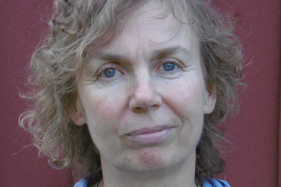 Tuija Nieminen Kristofersson, författare och socionom, bosatt i Bromölla. Dagens dikt är hennes första i vår serie Plats för poesi.