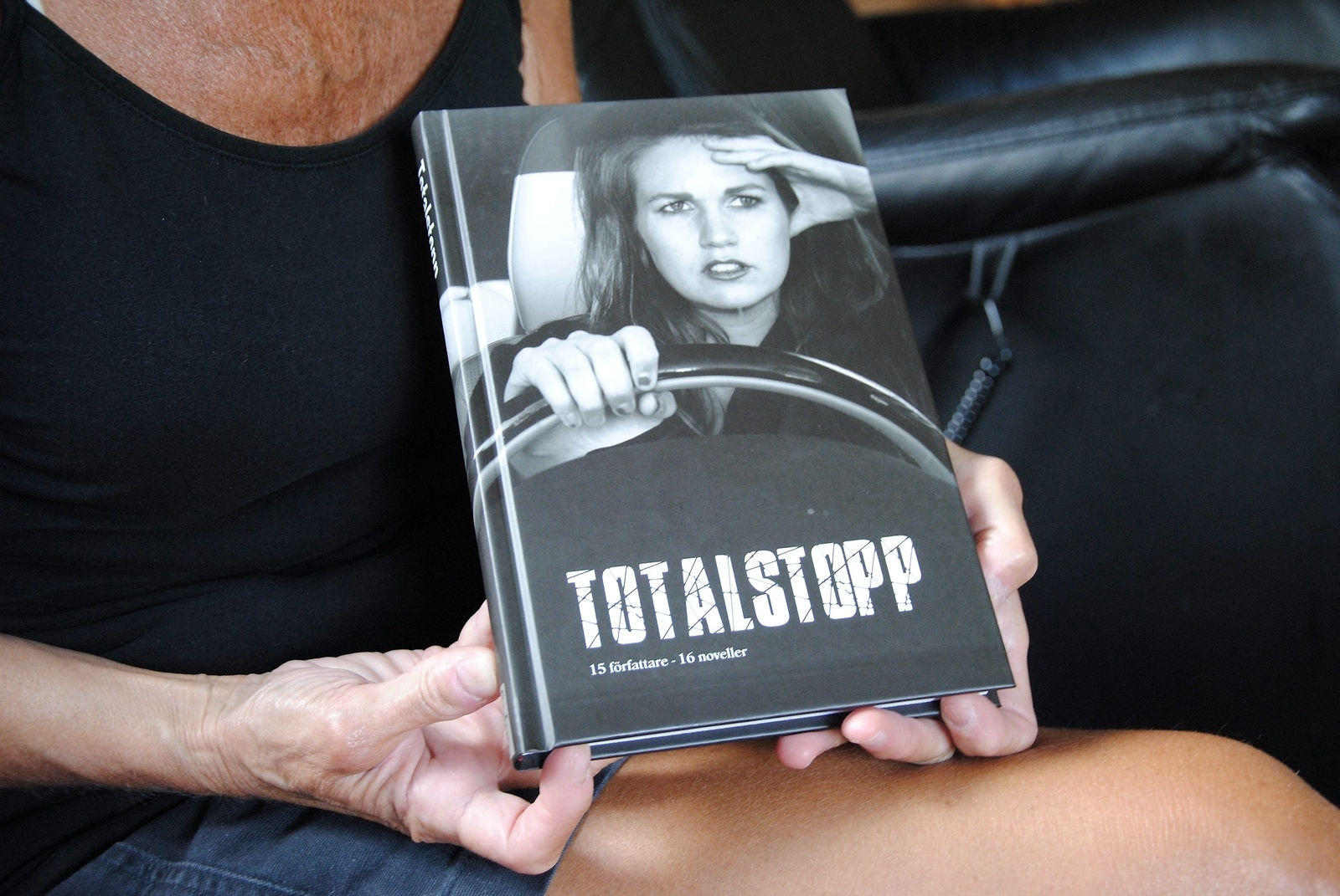 I våras vann hon en novelltävling och fick sitt verk publicerat i boken Totalstopp.
Foto: Kristina Höjendal