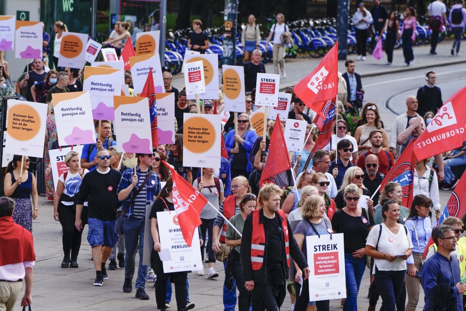 NTL-medlemmar demonstrerar tillsammans med fackförbundet Creo i Oslo tidigare i september.