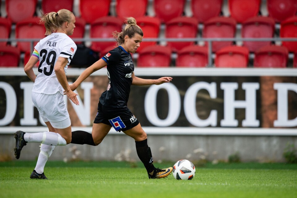 Mimmi Strömgren under en match mot Eskilstuna United.