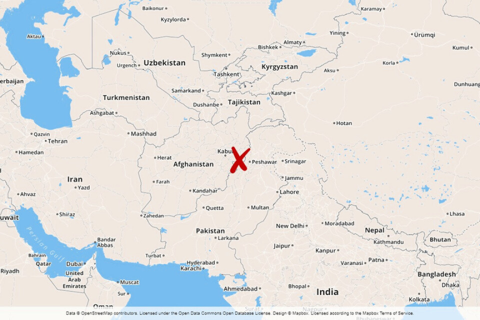 Åtta civila har dödats i ett luftangrepp i provinsen Nangarhar i Afghanistan.