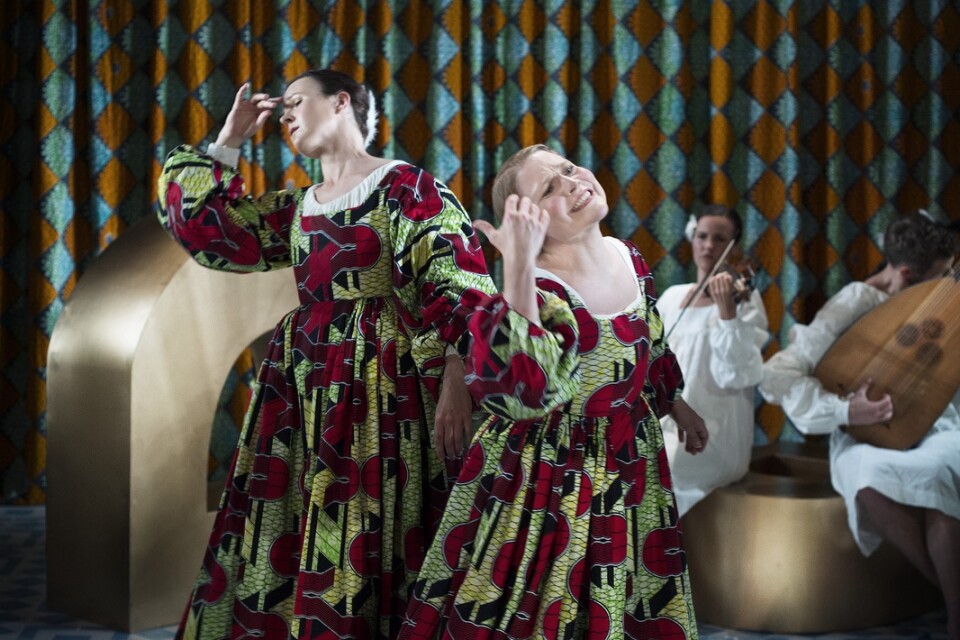 Kostymer från ”Kurtisanen och Kärleken” 2013 Operabyrån.