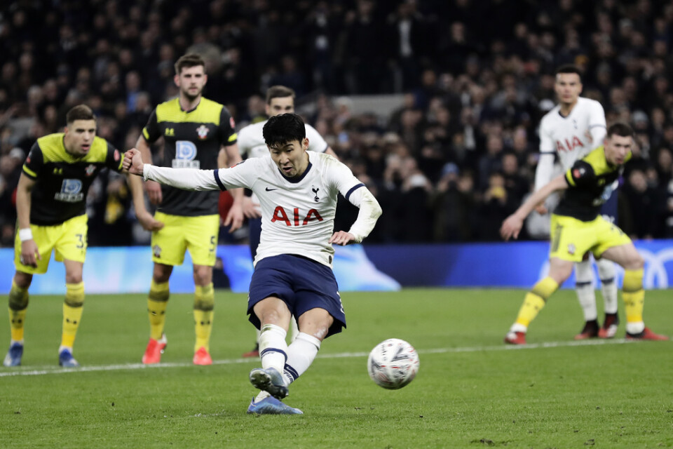 Tottenham är vidare i FA-cupen tack vare straffen Heung-Min Son slog in.