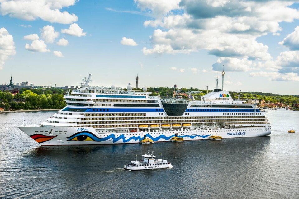 Att åka kryssningsfartyg på Östersjön tycks bli allt mer populärt. Trafiken på havet har ökat kraftigt och branschen räknar med besöksrekord i år, skriver sr.se. I år trafikerar cirka 70 kryssningsfartyg med fyra miljoner besökare Östersjön och svenska