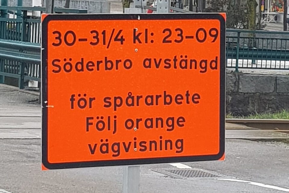 Den här skylten fick flera Ronnebybor att höja på ögonbrynen under måndagen.