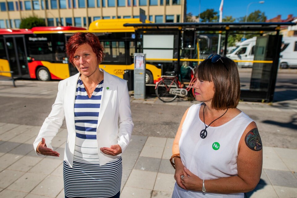 Jessica Rydell och Ingmarie Söderblom från Miljöpartiet.