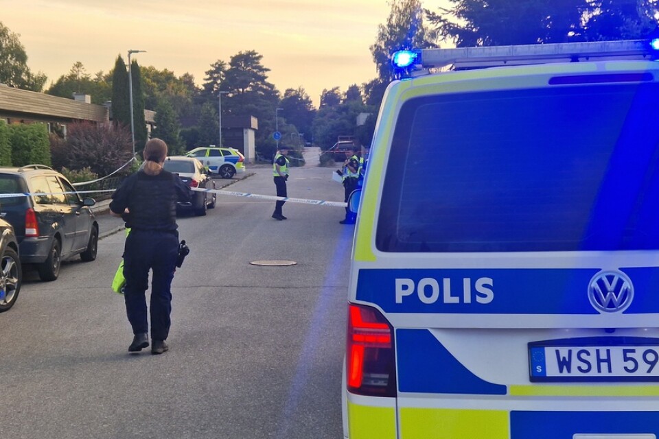 En ung man har skjutits till döds i Västerås.