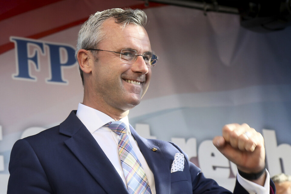 Norbert Hofer har valts till ny partiledare för det österrikiska partiet FPÖ. Extremhögerpartiet hoppas att åter få samregera Österrike.