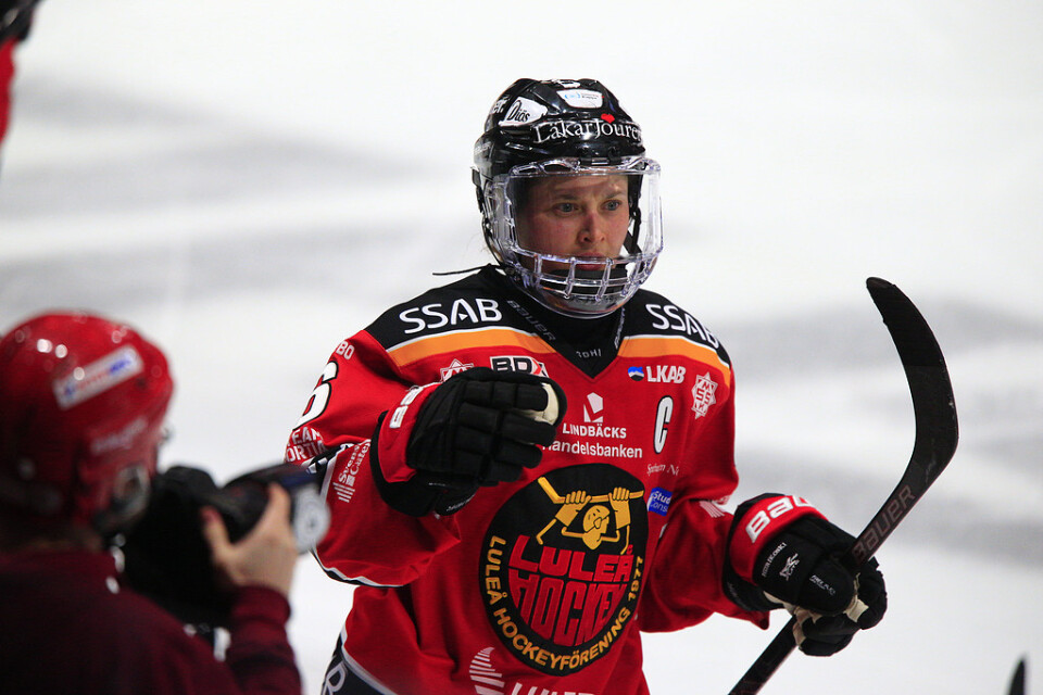 Jenni Hiirikoski, som har förlängt sitt kontrakt med Luleå, får en ny tränare: Mikael Forsberg. Arkivbild.