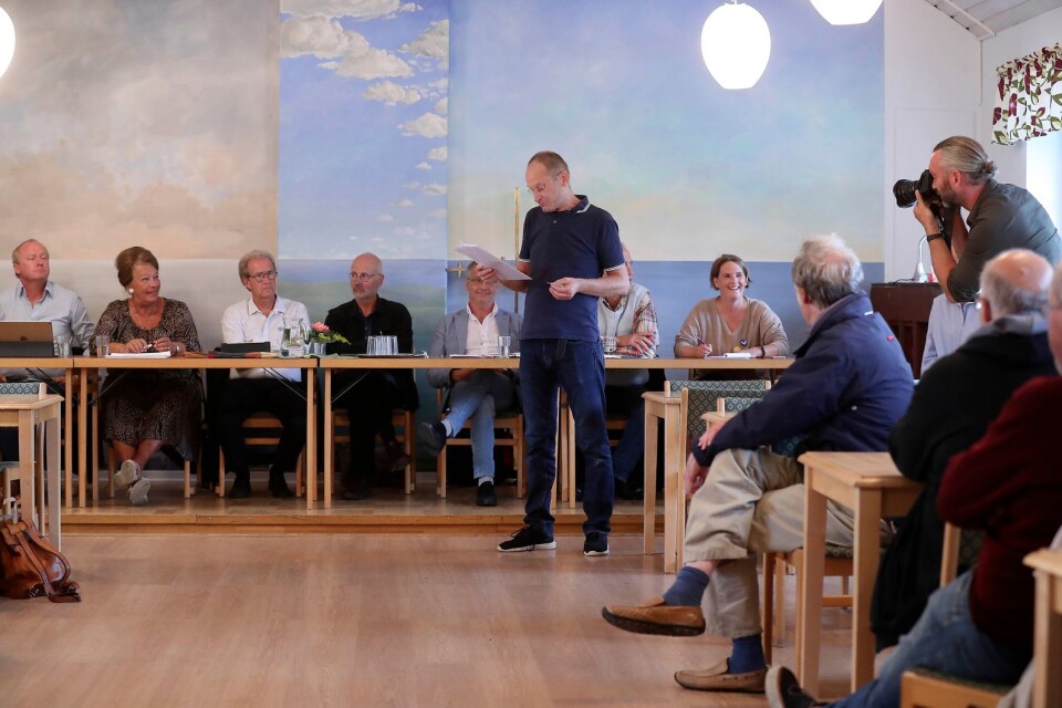 De politiska partierna i kommunen, utom SD och KD, ställde upp och svarade på frågorna i Hammenhög.