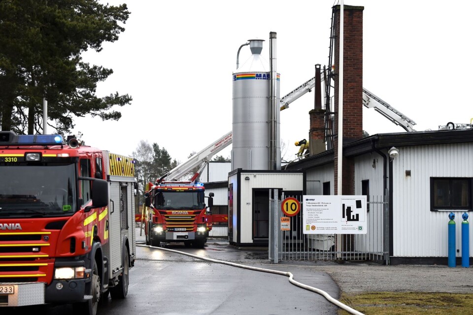 En svårsläckt brand drabbade Norje Smidesfabrik under onsdagen.