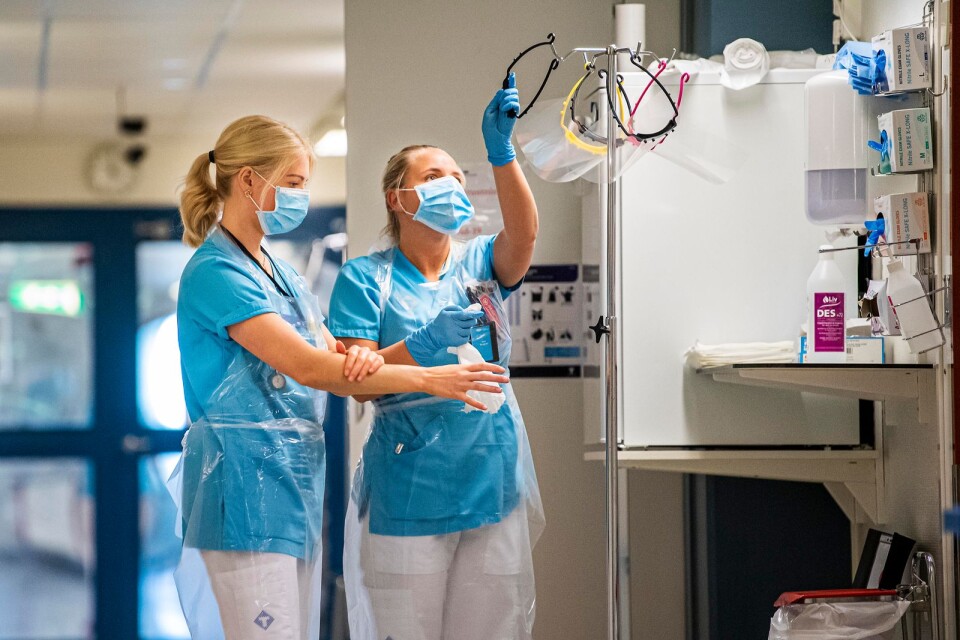 Sjuksköterskor på Blekingesjukhuset som jobbar med patienter som är sjuka i covid-19.