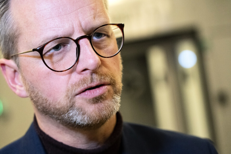 – Malmö får inte stå ensamt, säger Inrikesminister Mikael Damberg (S) efter ett besök hos Malmöpolisen.
