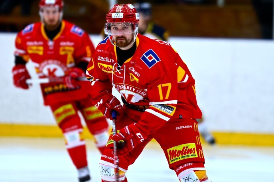 Jarkko Hattunen gjorde tre mål när Kalmar HC vann toppmötet mot Mörrum med hela 8–2.