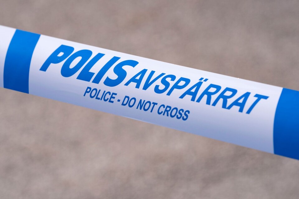 En man misstänks för mordförsök och ytterligare en man misstänks för grov misshandel efter ett blodigt bråk i Marieholm under natten.