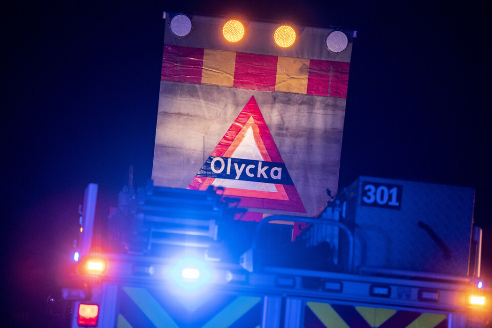 En bilist har skadats allvarligt efter att ha kört av vägen i Bofors i Karlskoga. Arkivbild.