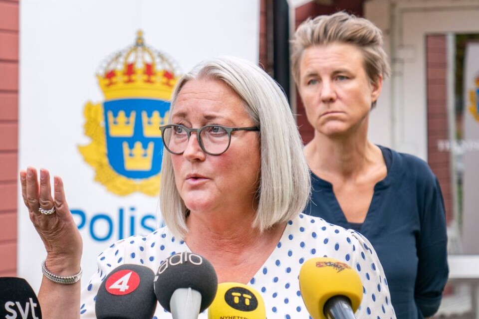 Chief prosecutor Pernilla Åström at Wednesday's press conference outside the police headquarters in Kristianstad.
