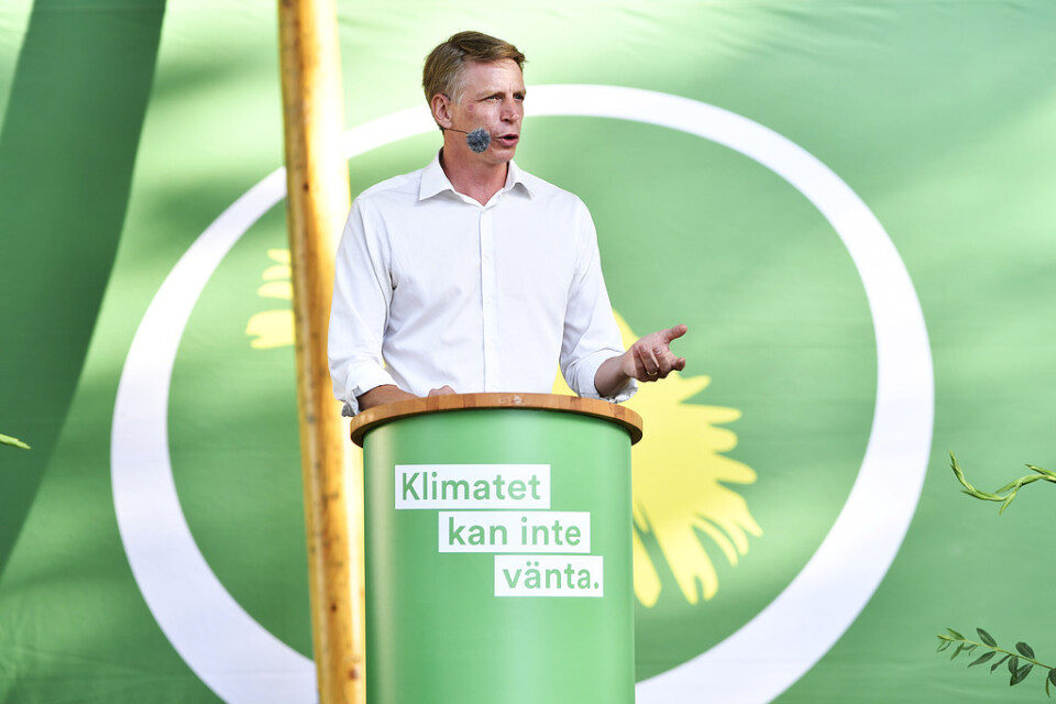 Miljöpartiets språkrör Per Bolund angriper "klimatfegisarna" i sitt debuttal i Almedalen.