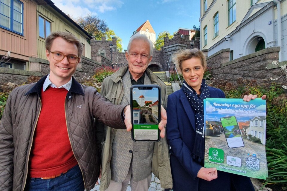 Magnus Carlsson, vd på Hi-story, historikern Björn O Svensson och turism- och evenemangssamordnare Jeanette Rosander presenterade appen med olika guidade vandringar under fredagen.