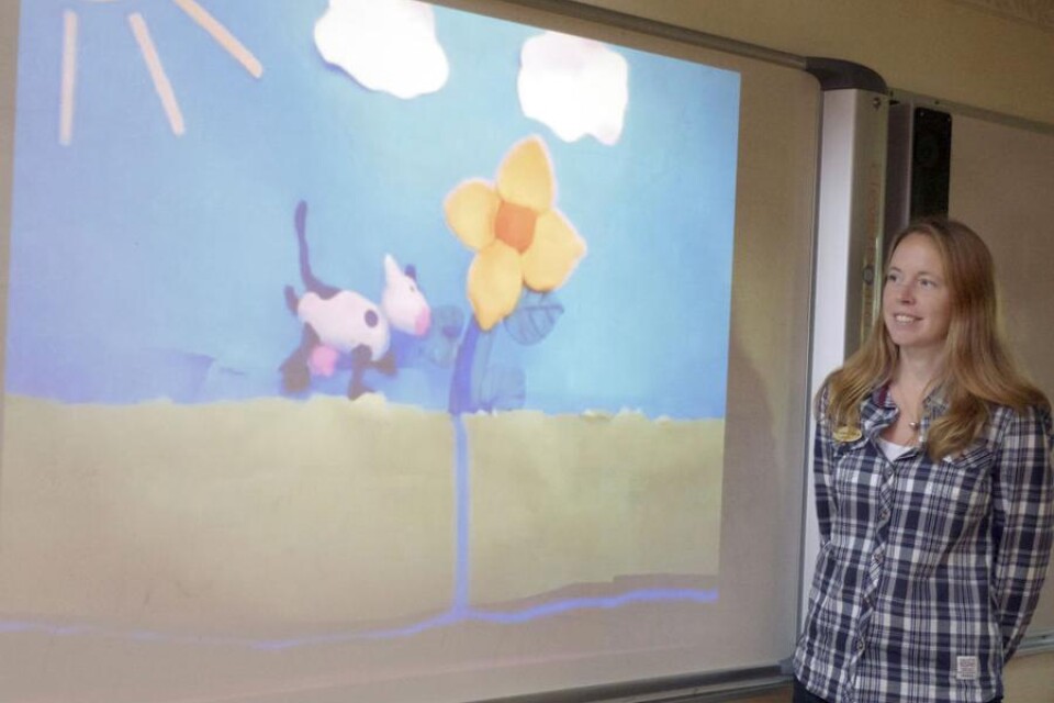 Maria Bollen Helstad är stolt över eleverna som förra terminen gjorde animerade filmer i kemin.