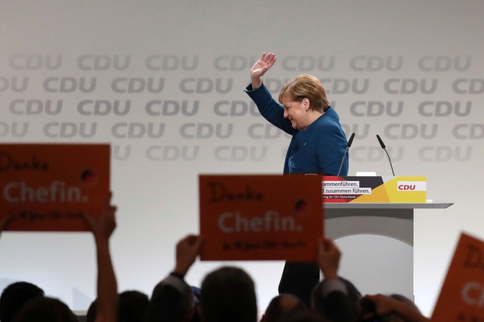 Det är Tysklands kristdemokratiska förbundskansler Angela Merkels parti som är basen i Europaparlamentets center-högergrupp. Inget annat.