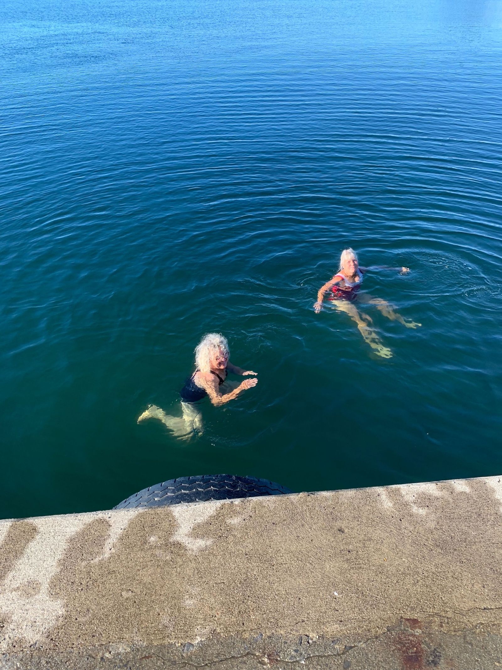 Bad i Skillinge den 12 juli – med 18 grader i vattnet. Foto Eva Törnvall