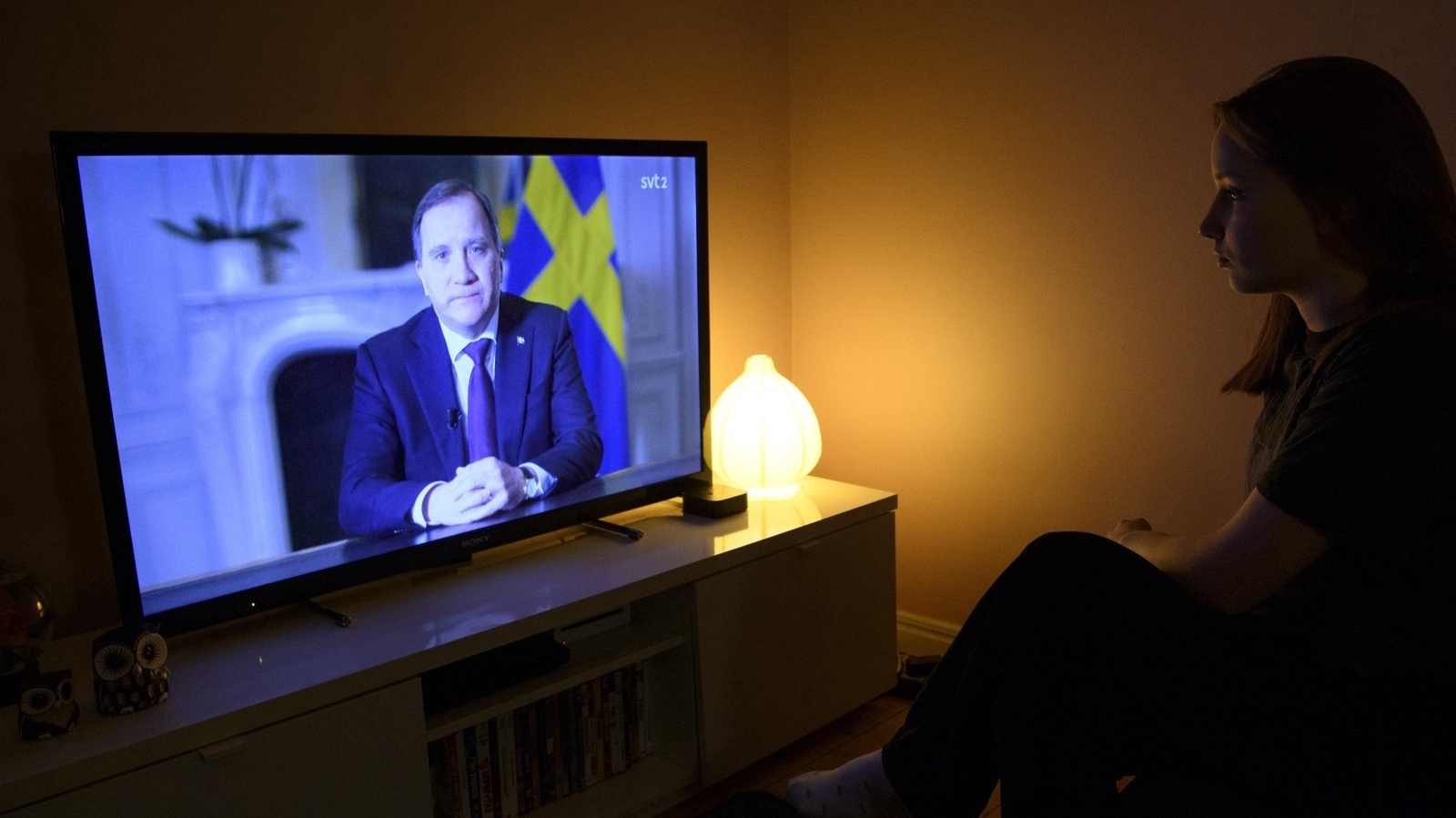 Statsminister Stefan Löfven (S) håller ett tal till nationen i SVT med anledning av coronapandemin.
Foto: Jessica Gow / TT