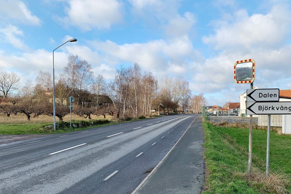 En ny busshållplats ska anläggas söder om Stärkan. Hållplatserna vid Skogsdala, Torget och Vandrarhemmet tas bort.