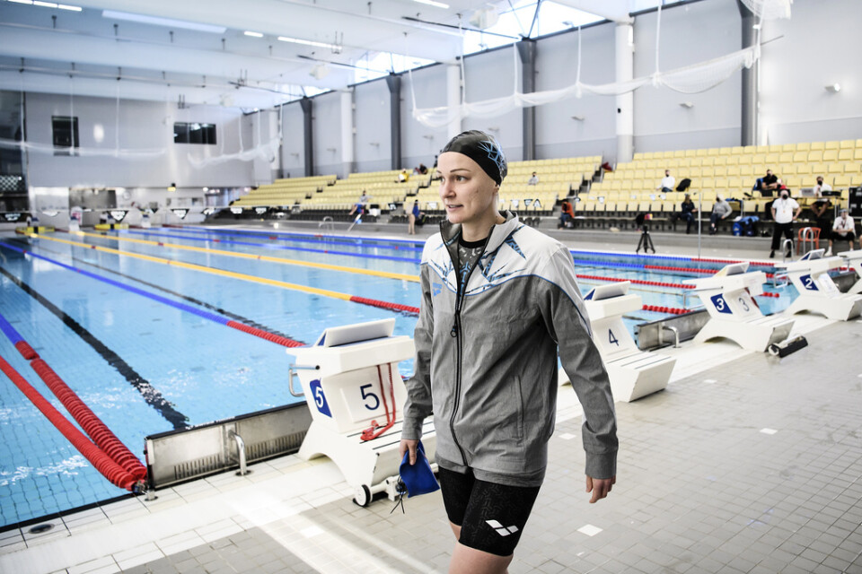 Sarah Sjöström satt nytt världsårsbästa på 50 meter frisim under en träningstävling i Eriksdalsbadet. Kort senare halkade hon så illa att armbågen drabbades av en fraktur. Arkivbild.